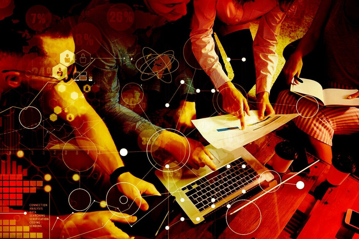 cso_red_team_teamwork_collaboration_strategy_by_thinkstock_600402522-100817135-large.jpg