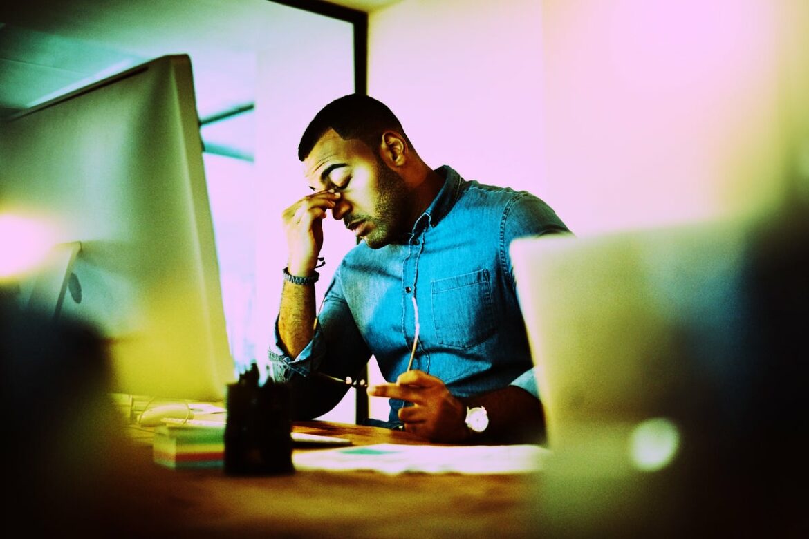 stressed_businessman_at_desk_with_computer_in_office_workspace_problem_trouble_disaster_recovery_crisis_by_peopleimages_gettyimages-964894284_2400x1600-100859420-large.jpg