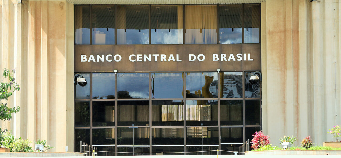 Bank-central-brazil.jpeg